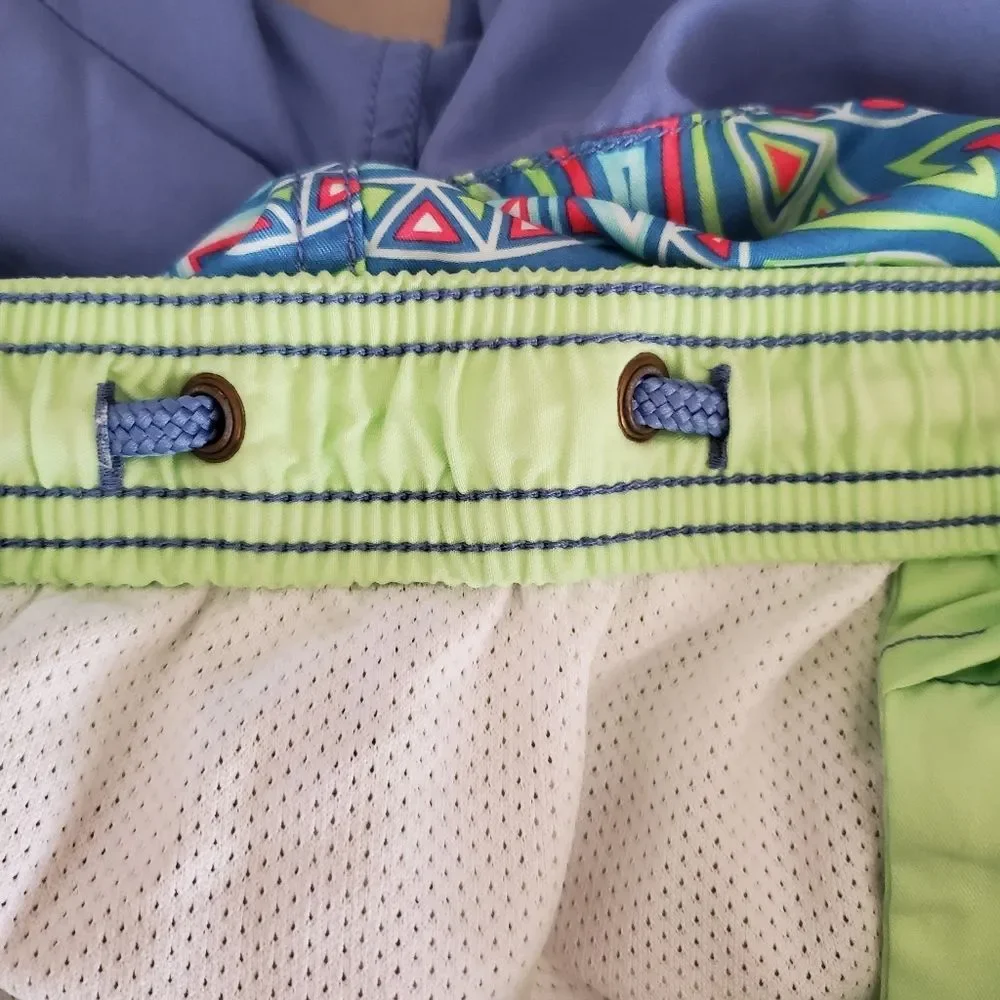 Vineyard Vines Sea of Turtles Bungalow Swim Trunks Blue Green Men’s M